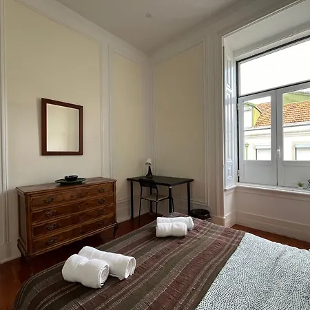 Quarto No Apartamento Pombal Lisboa Exterior photo