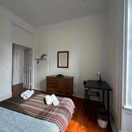 Quarto No Apartamento Pombal Lisboa Exterior photo