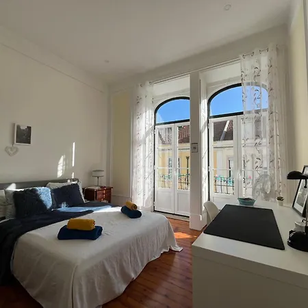 Quarto No Apartamento Pombal Lisboa Exterior photo
